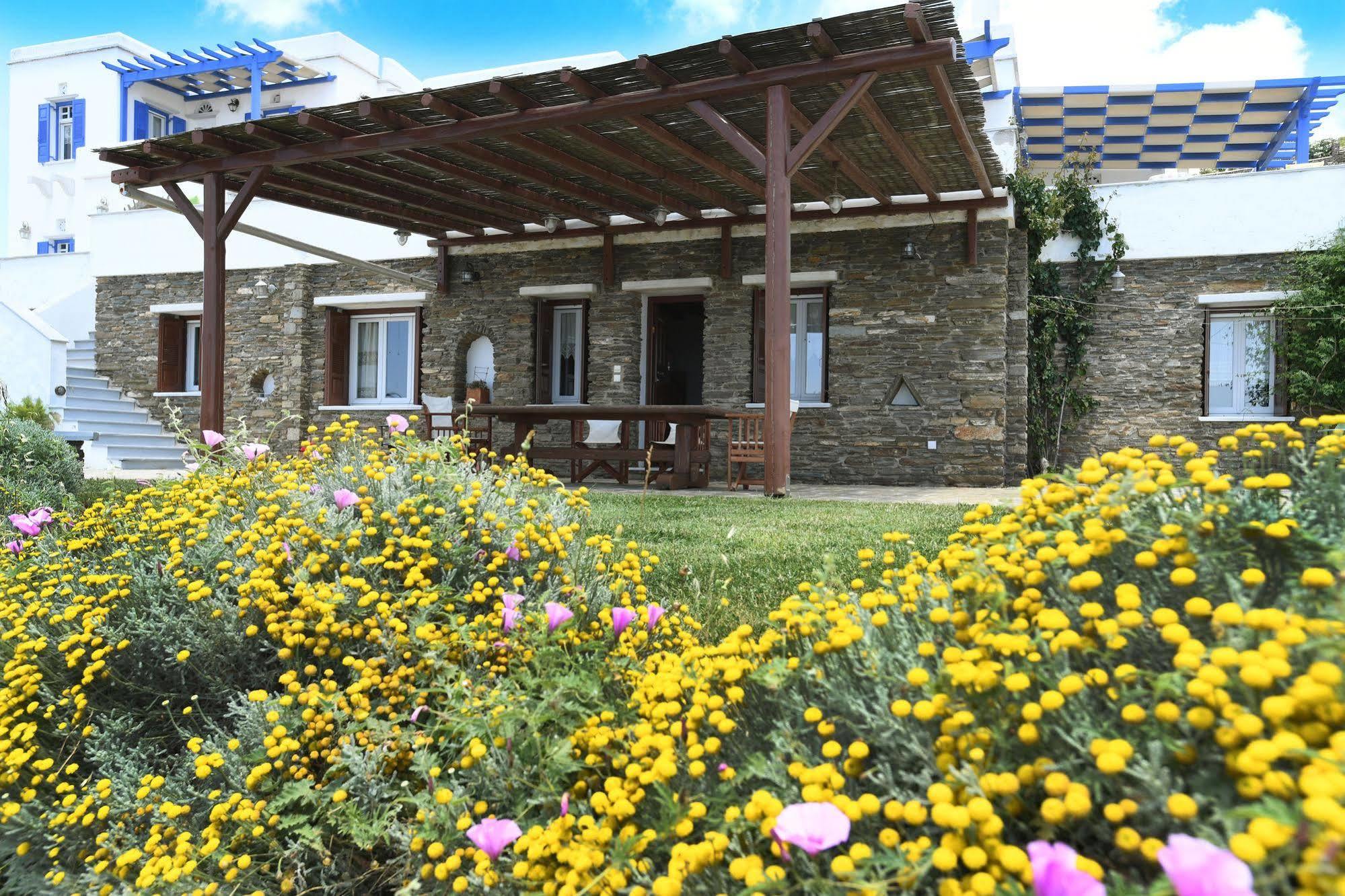 Tinos Sky View Villa Arnados Eksteriør billede