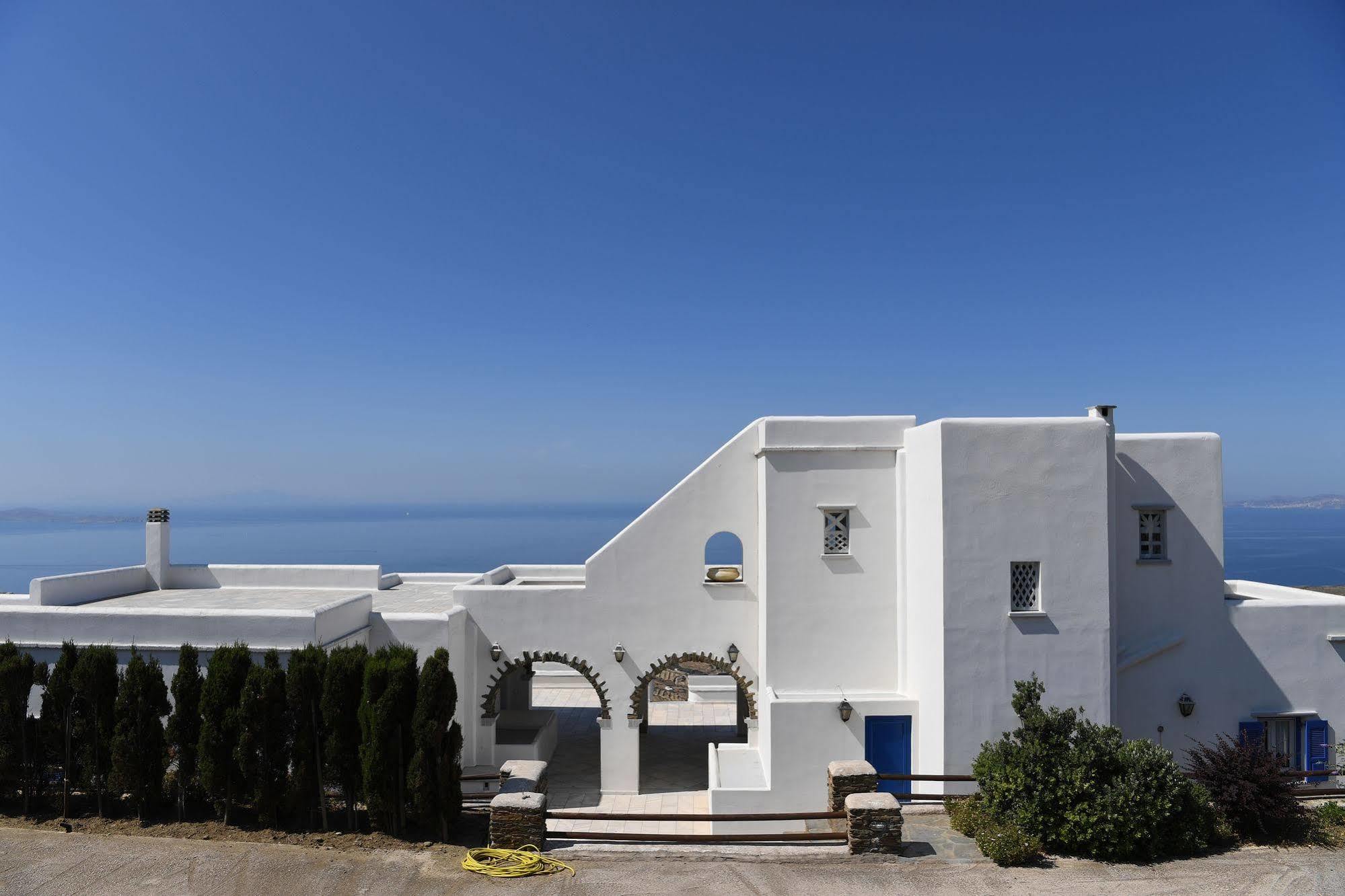 Tinos Sky View Villa Arnados Eksteriør billede