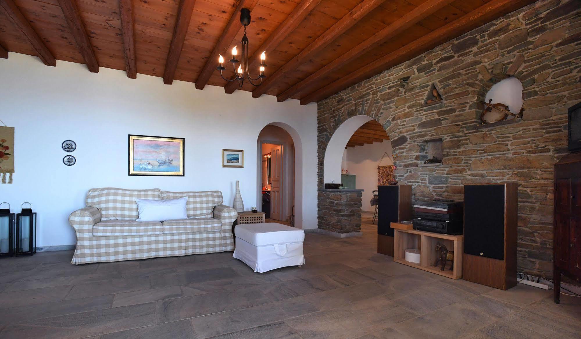Tinos Sky View Villa Arnados Eksteriør billede